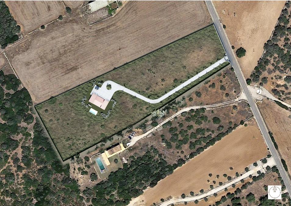 - Grundstück mit Baugenehmigung, nur wenige Minuten vom Colonia Sant Jordi und dem Strand Es Trenç entfernt