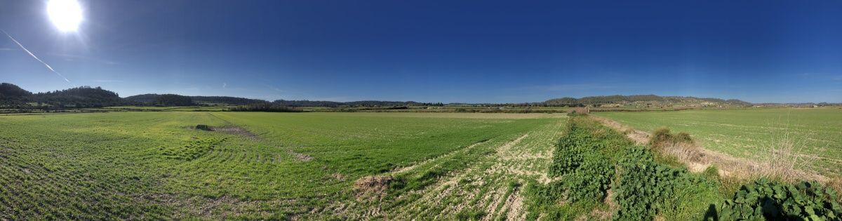  - Bonita parcela con vistas abiertas en las afueras de Sant Joan