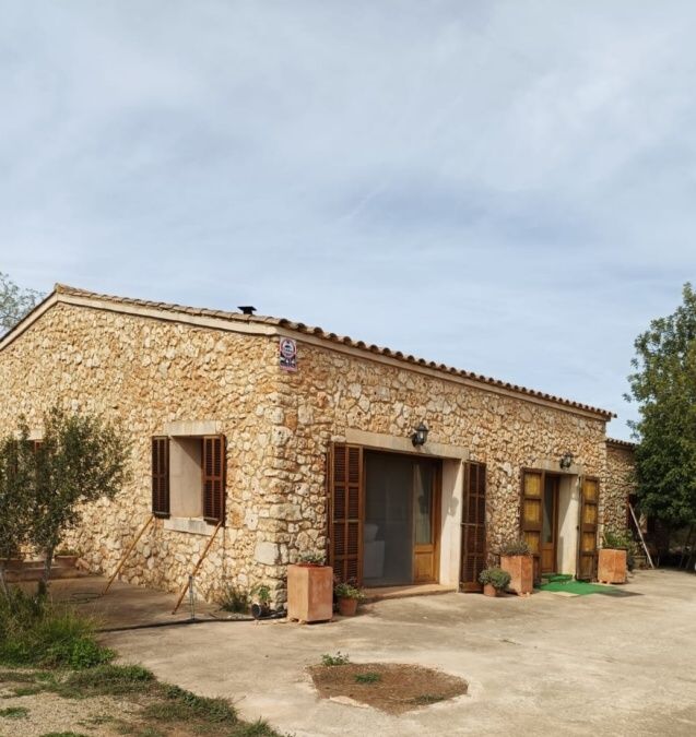  - Landhaus auf einem ruhigen Grundstück am Stadtrand von Manacor