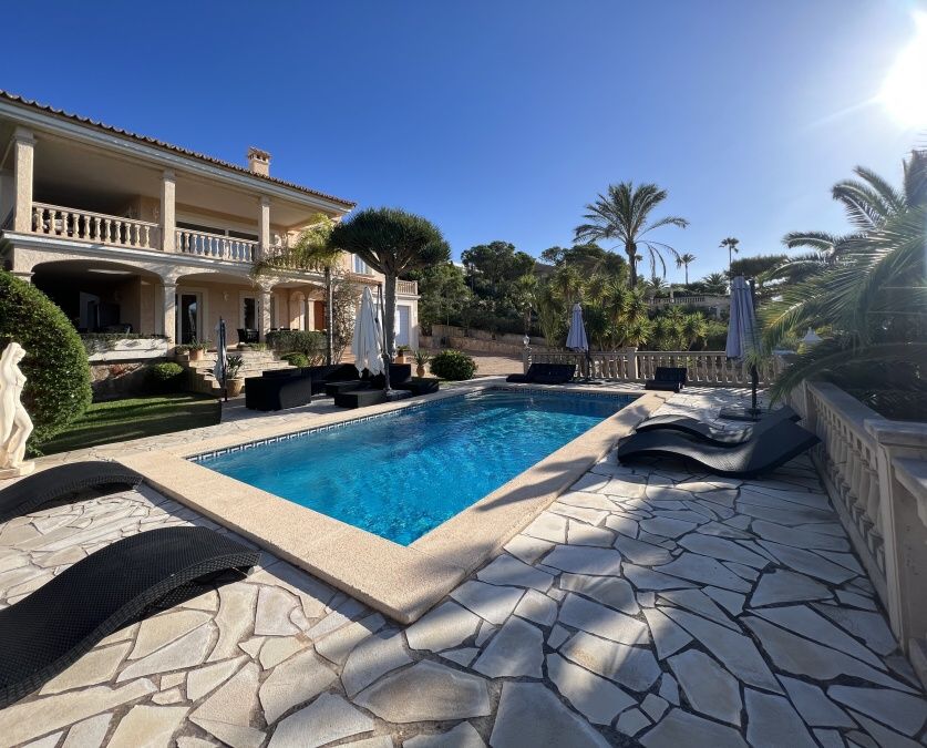  - Gemütliche Villa mit wunderschönem Blick auf das Meer in Santa Ponsa