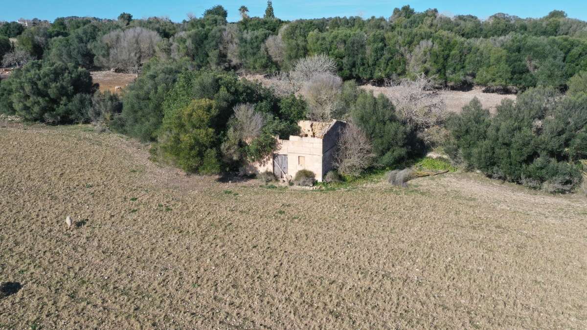  - Bonita parcela en una tranquila zona en las afueras de Petra